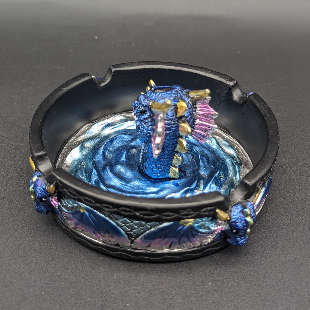 Dragon Polyresin Round Ashtray with Snuffer | 4