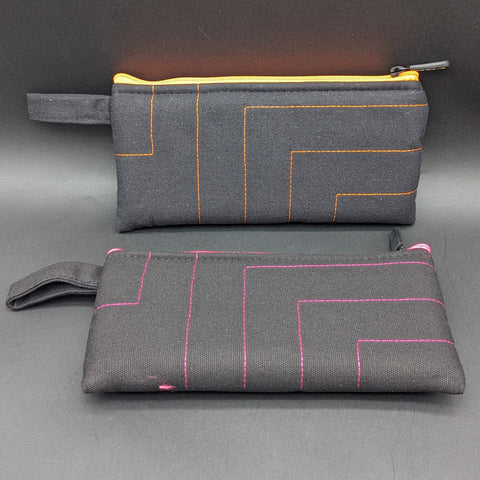 Vatra 9.5" Padded Zipper Pouch