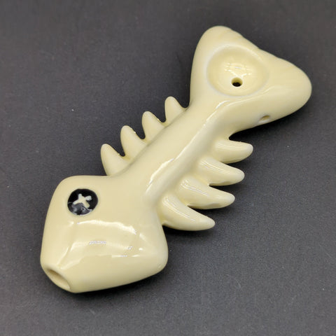 Wacky Bowlz Fish Skeleton Ceramic Pipe | 4"