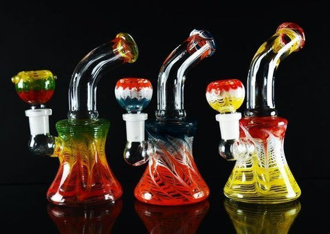 7" Water pipe Rasta color body - Avernic Smoke Shop